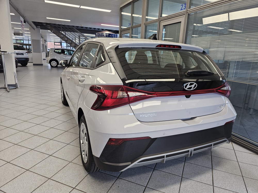 Hyundai i20  bei Hoffmann Automobile in Wolfsburg kaufen und sofort mitnehmen - Bild 3