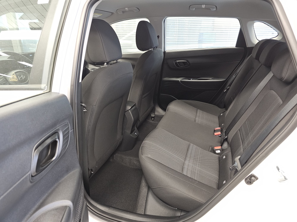 Hyundai i20  bei Hoffmann Automobile in Wolfsburg kaufen und sofort mitnehmen - Bild 4