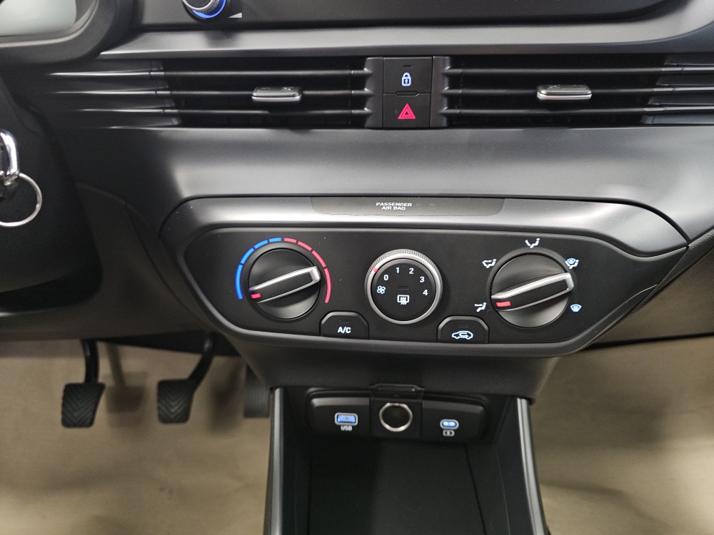 Hyundai i20  bei Hoffmann Automobile in Wolfsburg kaufen und sofort mitnehmen - Bild 8