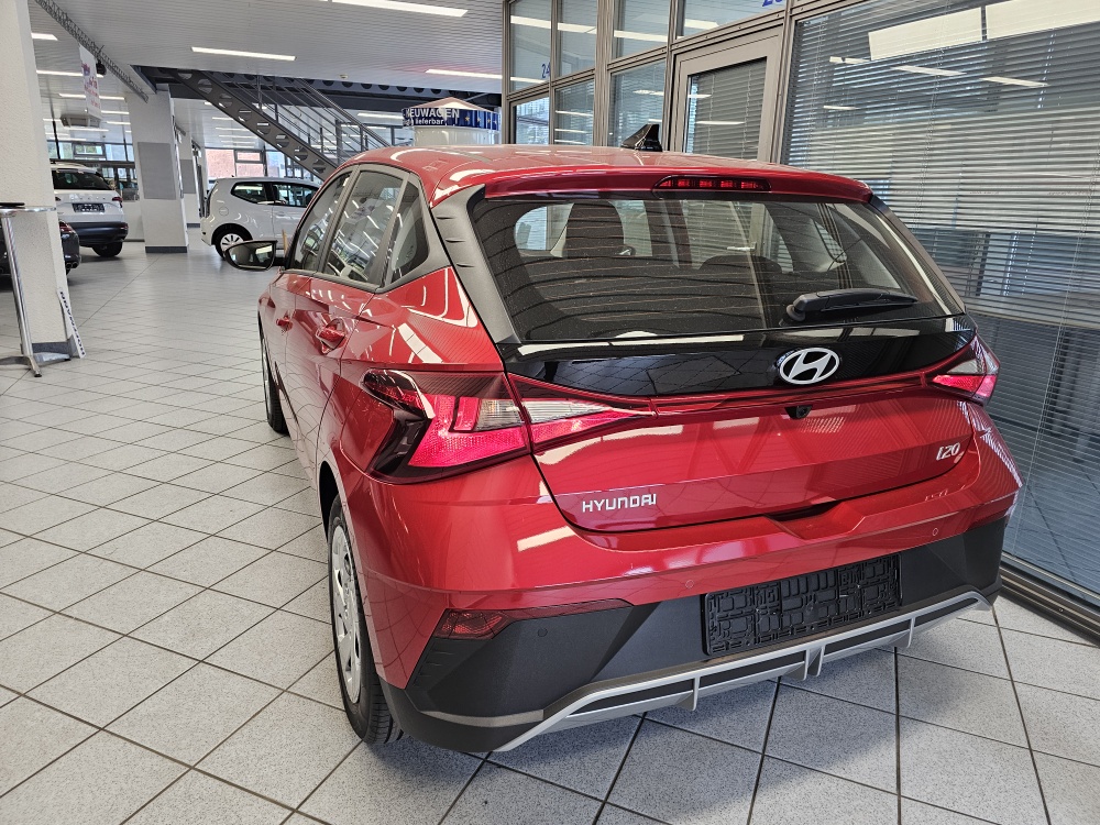 Hyundai i20  bei Hoffmann Automobile in Wolfsburg kaufen und sofort mitnehmen - Bild 3