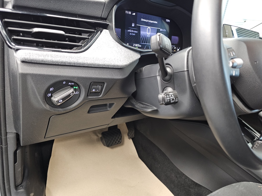 Skoda Scala  bei Hoffmann Automobile in Wolfsburg kaufen und sofort mitnehmen - Bild 18
