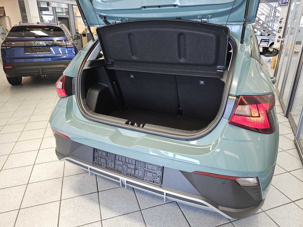 Hyundai i20  bei Hoffmann Automobile in Wolfsburg kaufen und sofort mitnehmen - Bild 2