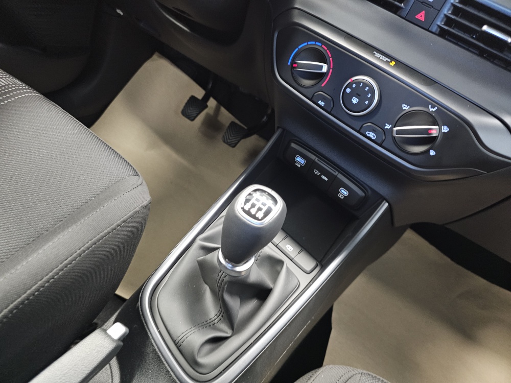 Hyundai i20  bei Hoffmann Automobile in Wolfsburg kaufen und sofort mitnehmen - Bild 7