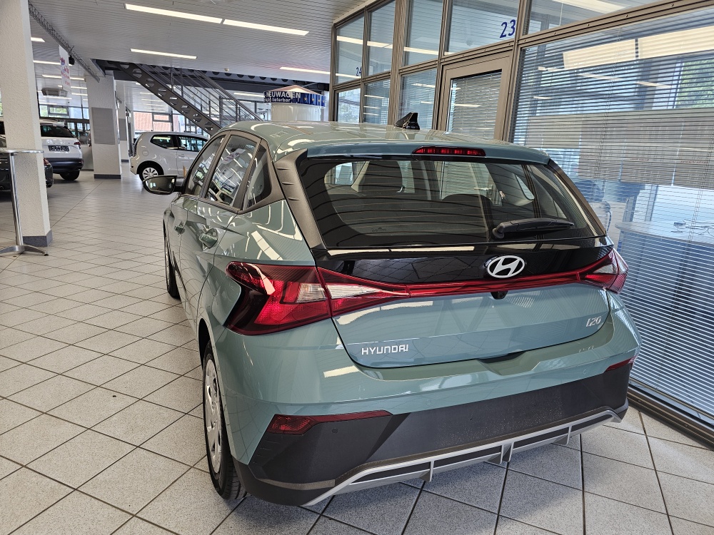 Hyundai i20  bei Hoffmann Automobile in Wolfsburg kaufen und sofort mitnehmen - Bild 3