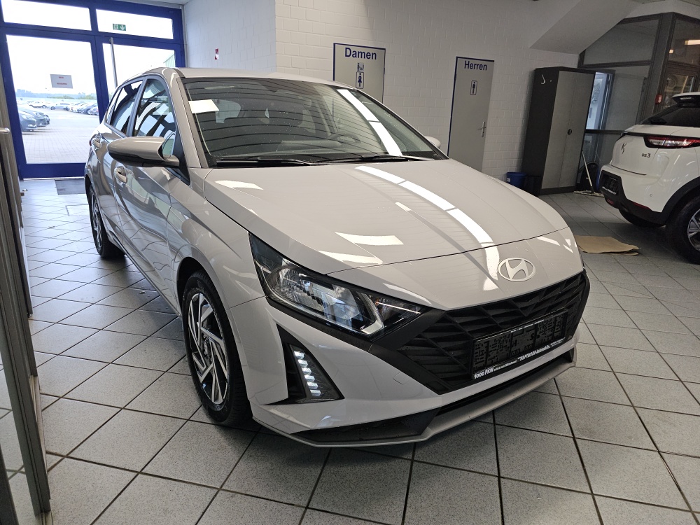 Hyundai i20  bei Hoffmann Automobile in Wolfsburg kaufen und sofort mitnehmen - Bild 28