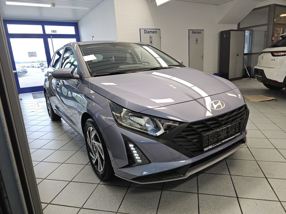 Hyundai i20  bei Hoffmann Automobile in Wolfsburg kaufen und sofort mitnehmen - Bild 28