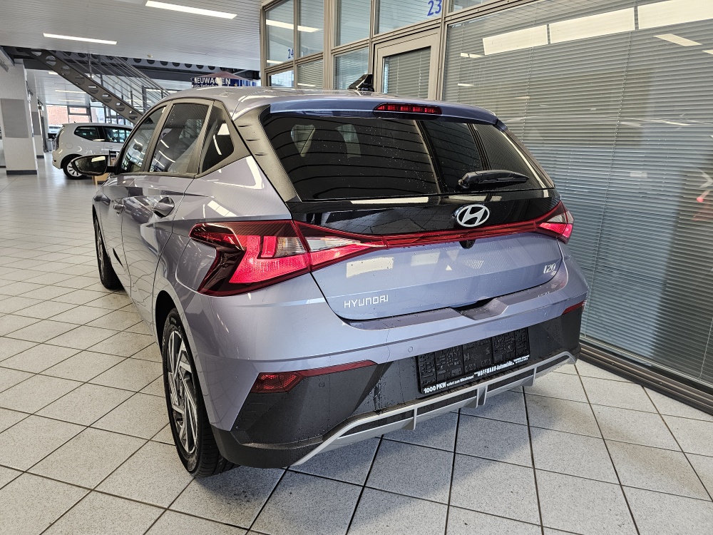 Hyundai i20  bei Hoffmann Automobile in Wolfsburg kaufen und sofort mitnehmen - Bild 3