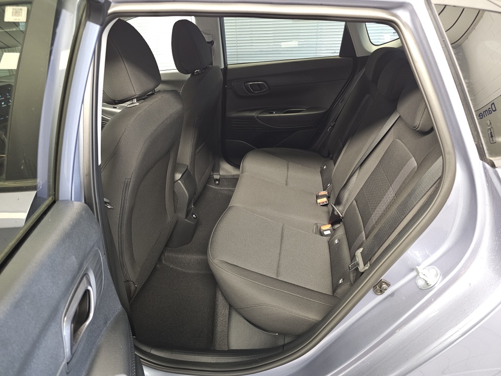 Hyundai i20  bei Hoffmann Automobile in Wolfsburg kaufen und sofort mitnehmen - Bild 4