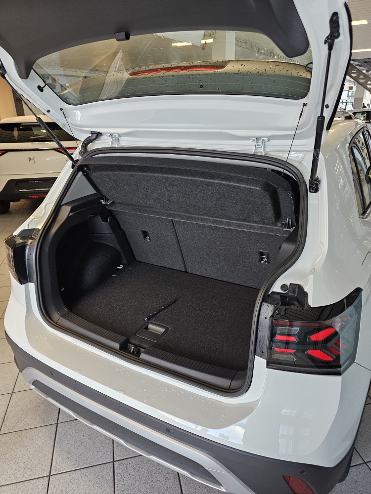 VW T-Cross  bei Hoffmann Automobile in Wolfsburg kaufen und sofort mitnehmen - Bild 4