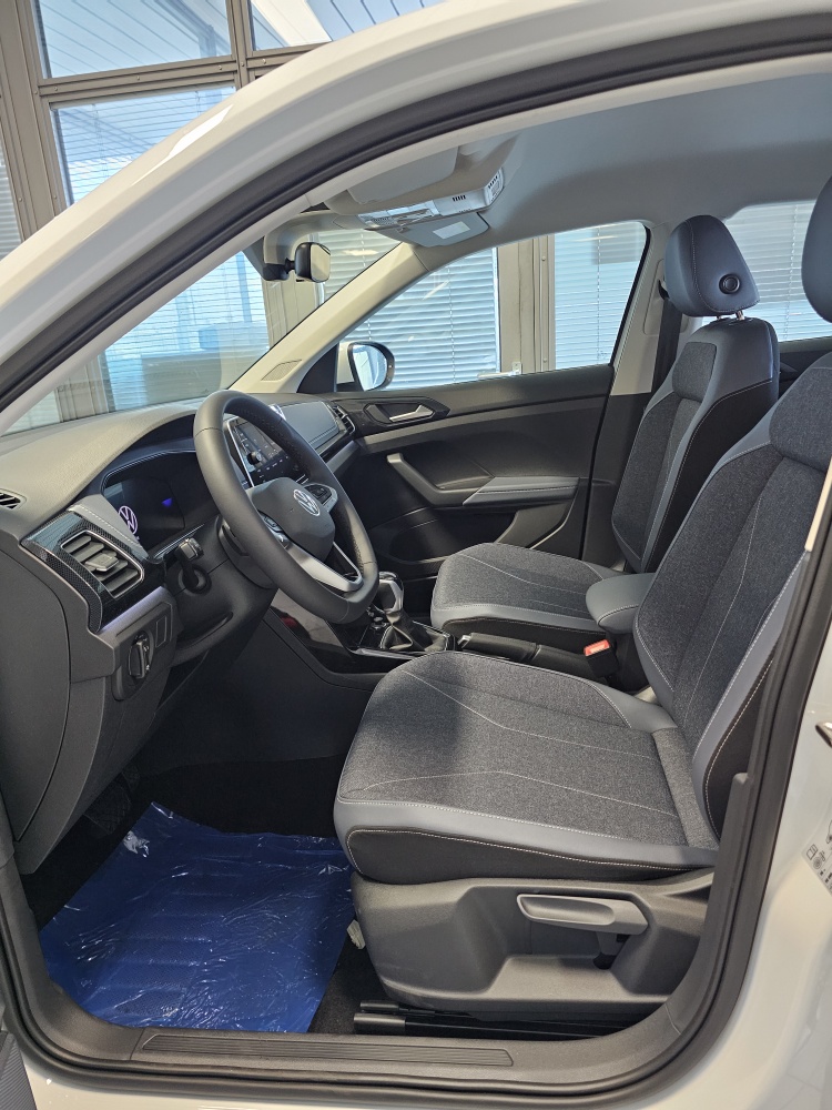 VW T-Cross  bei Hoffmann Automobile in Wolfsburg kaufen und sofort mitnehmen - Bild 9
