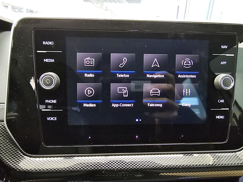 VW T-Cross  bei Hoffmann Automobile in Wolfsburg kaufen und sofort mitnehmen - Bild 7