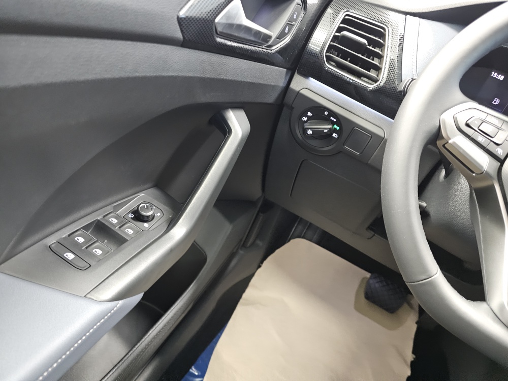 VW T-Cross bei Hoffmann Automobile in Wolfsburg kaufen und sofort mitnehmen - Bild 16