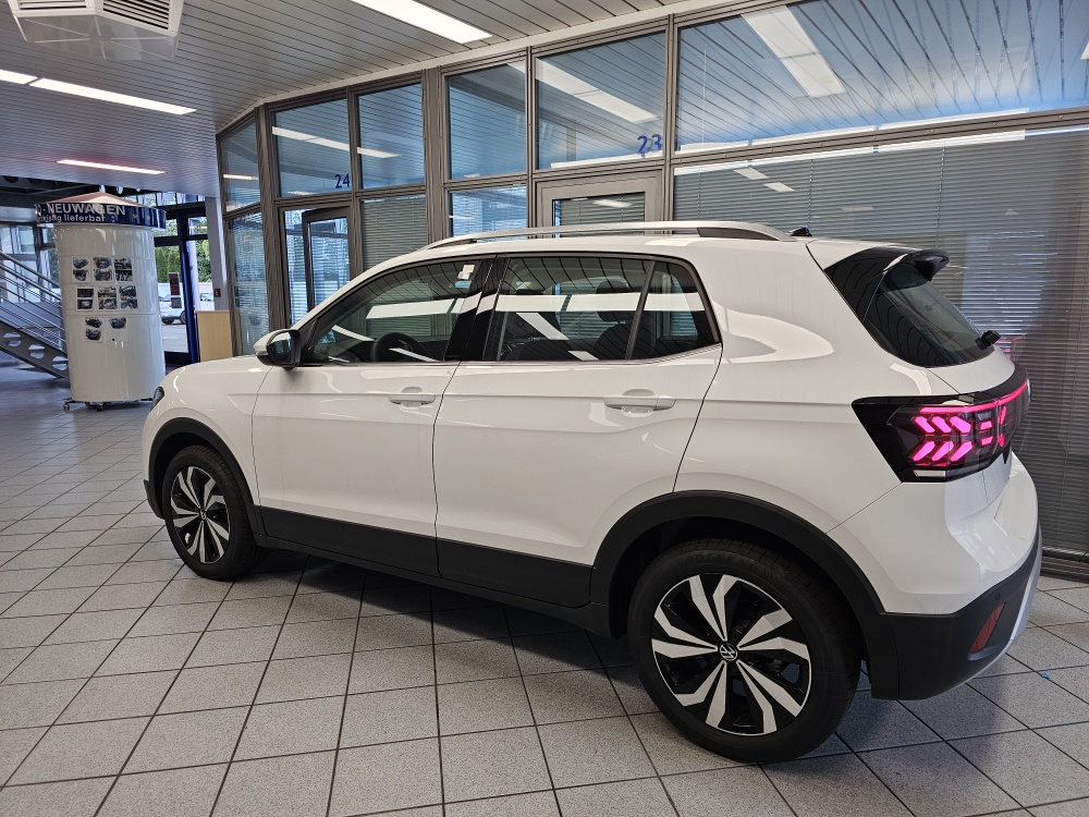 VW T-Cross bei Hoffmann Automobile in Wolfsburg kaufen und sofort mitnehmen - Bild 21
