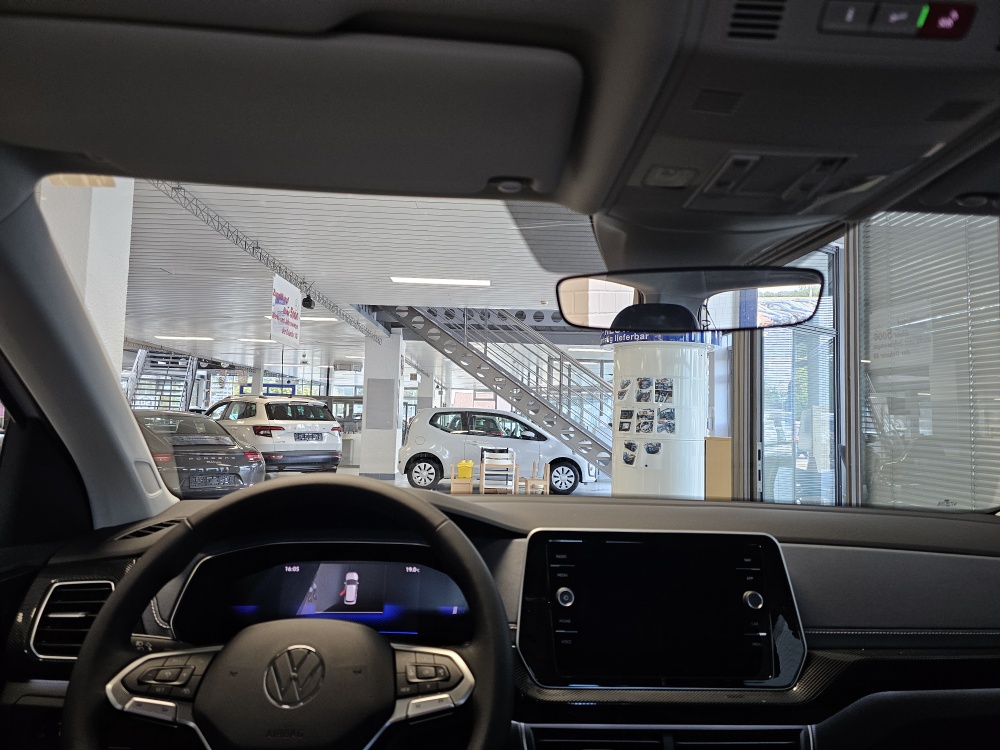 VW T-Cross  bei Hoffmann Automobile in Wolfsburg kaufen und sofort mitnehmen - Bild 5
