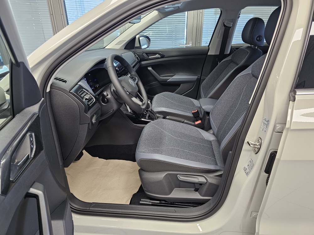 VW T-Cross  bei Hoffmann Automobile in Wolfsburg kaufen und sofort mitnehmen - Bild 21