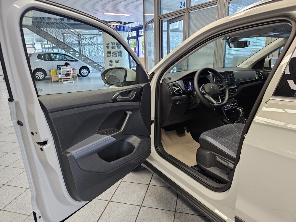 VW T-Cross  bei Hoffmann Automobile in Wolfsburg kaufen und sofort mitnehmen - Bild 22