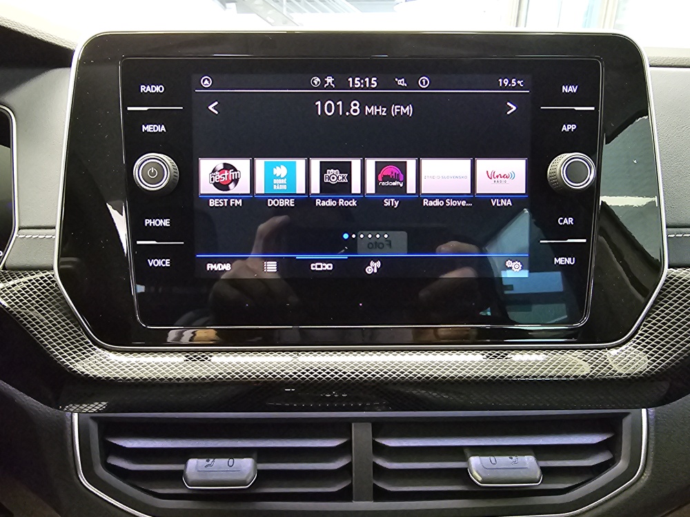 VW T-Cross bei Hoffmann Automobile in Wolfsburg kaufen und sofort mitnehmen - Bild 9