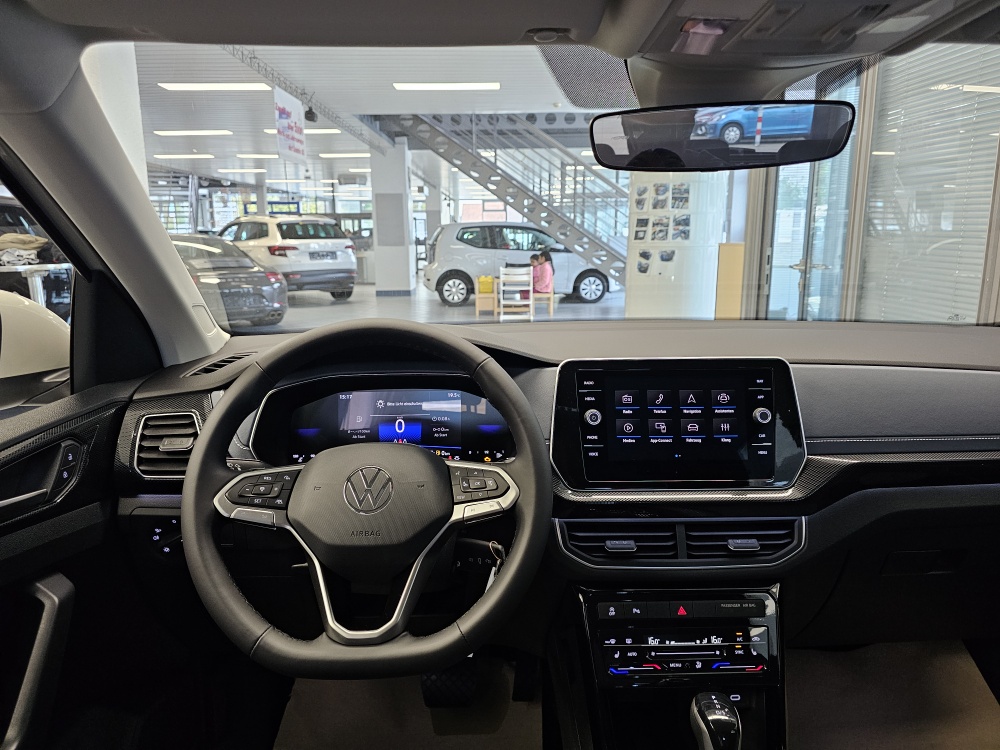 VW T-Cross bei Hoffmann Automobile in Wolfsburg kaufen und sofort mitnehmen - Bild 19
