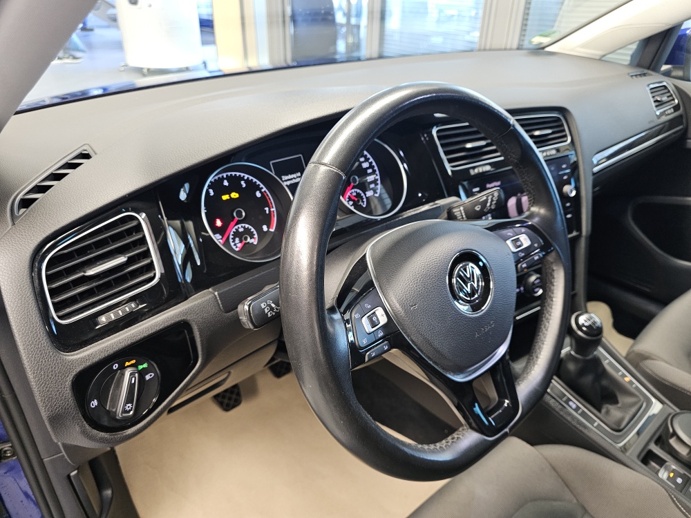 VW Golf Variant  bei Hoffmann Automobile in Wolfsburg kaufen und sofort mitnehmen - Bild 18