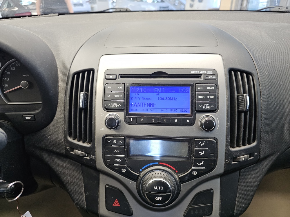 Hyundai i30  bei Hoffmann Automobile in Wolfsburg kaufen und sofort mitnehmen - Bild 8