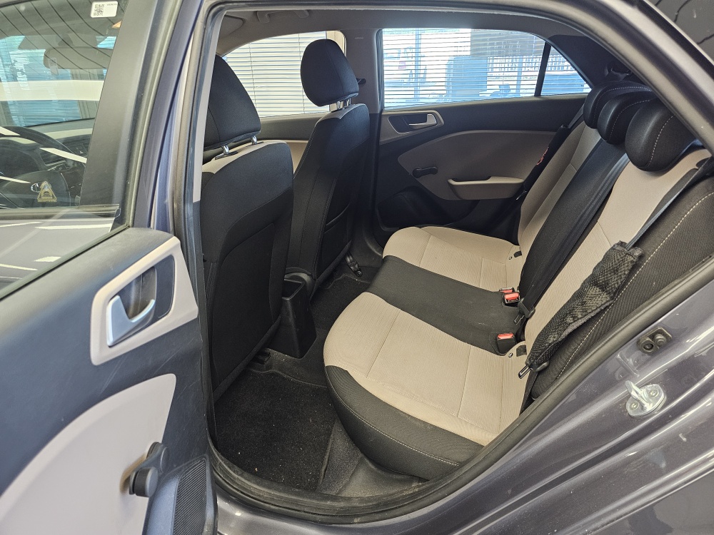 Hyundai i20  bei Hoffmann Automobile in Wolfsburg kaufen und sofort mitnehmen - Bild 4