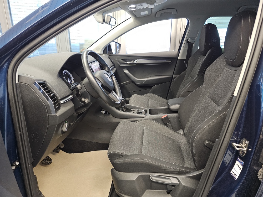 Skoda Karoq  bei Hoffmann Automobile in Wolfsburg kaufen und sofort mitnehmen - Bild 23