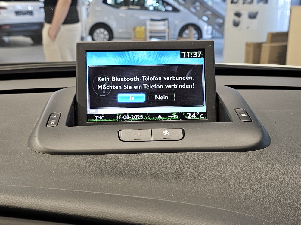 Peugeot 3008  bei Hoffmann Automobile in Wolfsburg kaufen und sofort mitnehmen - Bild 14