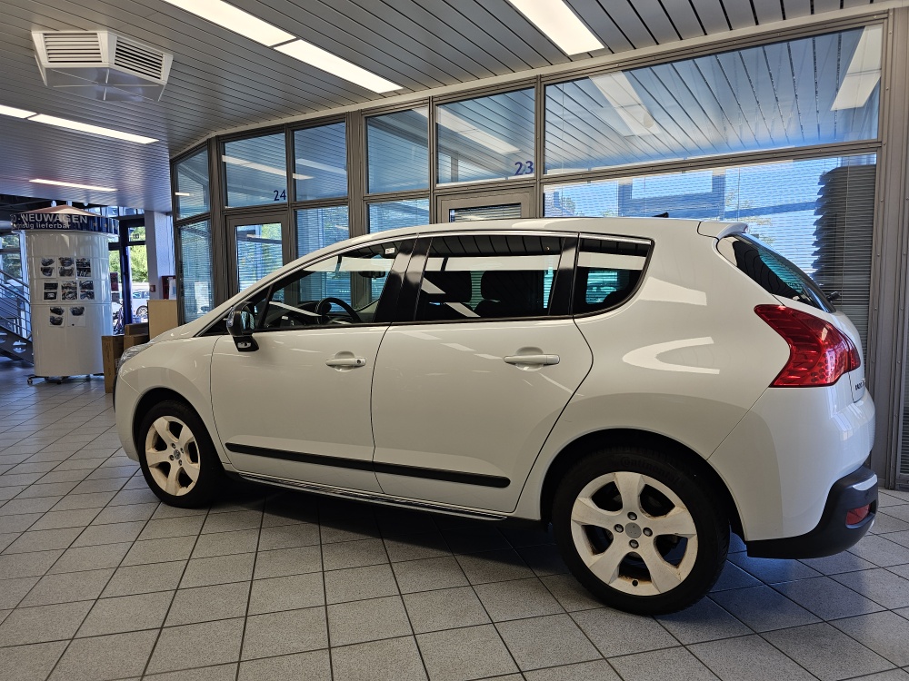 Peugeot 3008  bei Hoffmann Automobile in Wolfsburg kaufen und sofort mitnehmen - Bild 21
