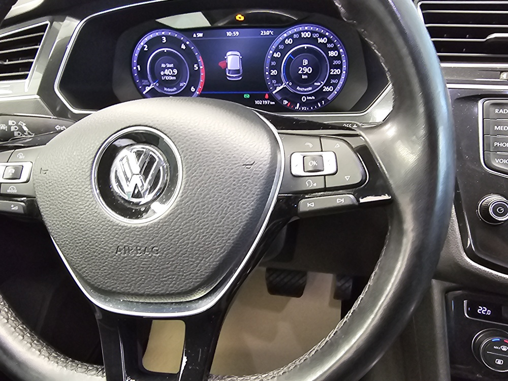VW Tiguan  bei Hoffmann Automobile in Wolfsburg kaufen und sofort mitnehmen - Bild 16