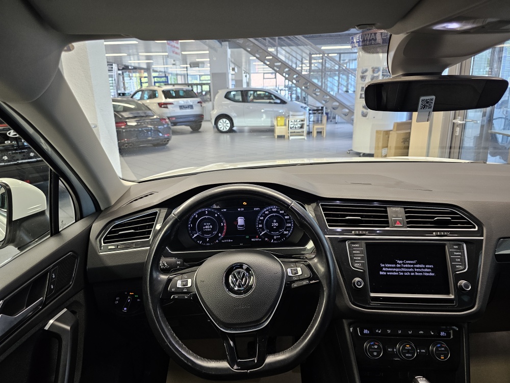VW Tiguan  bei Hoffmann Automobile in Wolfsburg kaufen und sofort mitnehmen - Bild 19