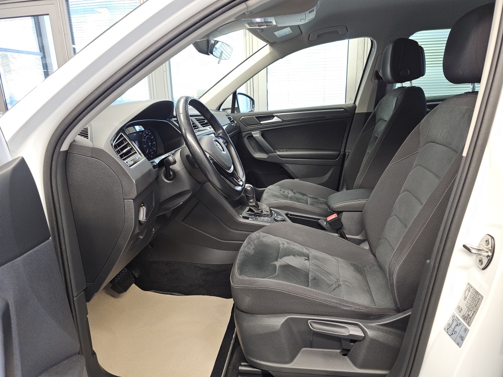 VW Tiguan  bei Hoffmann Automobile in Wolfsburg kaufen und sofort mitnehmen - Bild 22