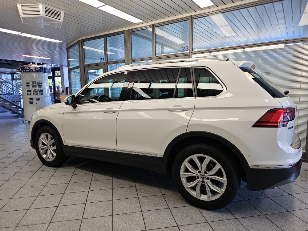 VW Tiguan  bei Hoffmann Automobile in Wolfsburg kaufen und sofort mitnehmen - Bild 24