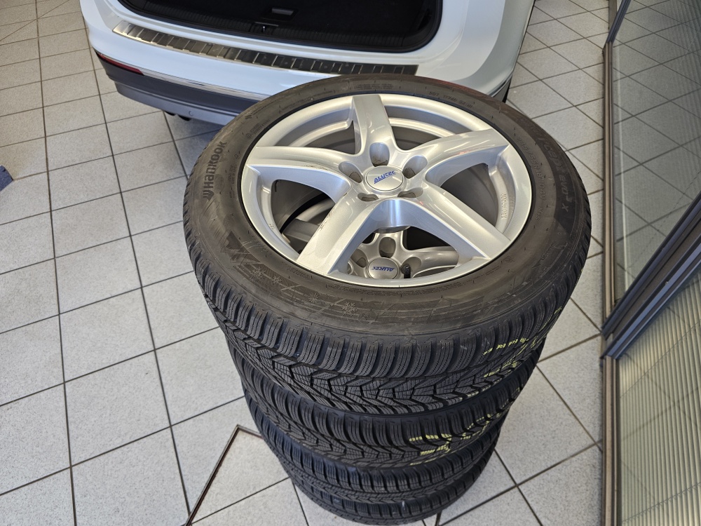 VW Tiguan  bei Hoffmann Automobile in Wolfsburg kaufen und sofort mitnehmen - Bild 3