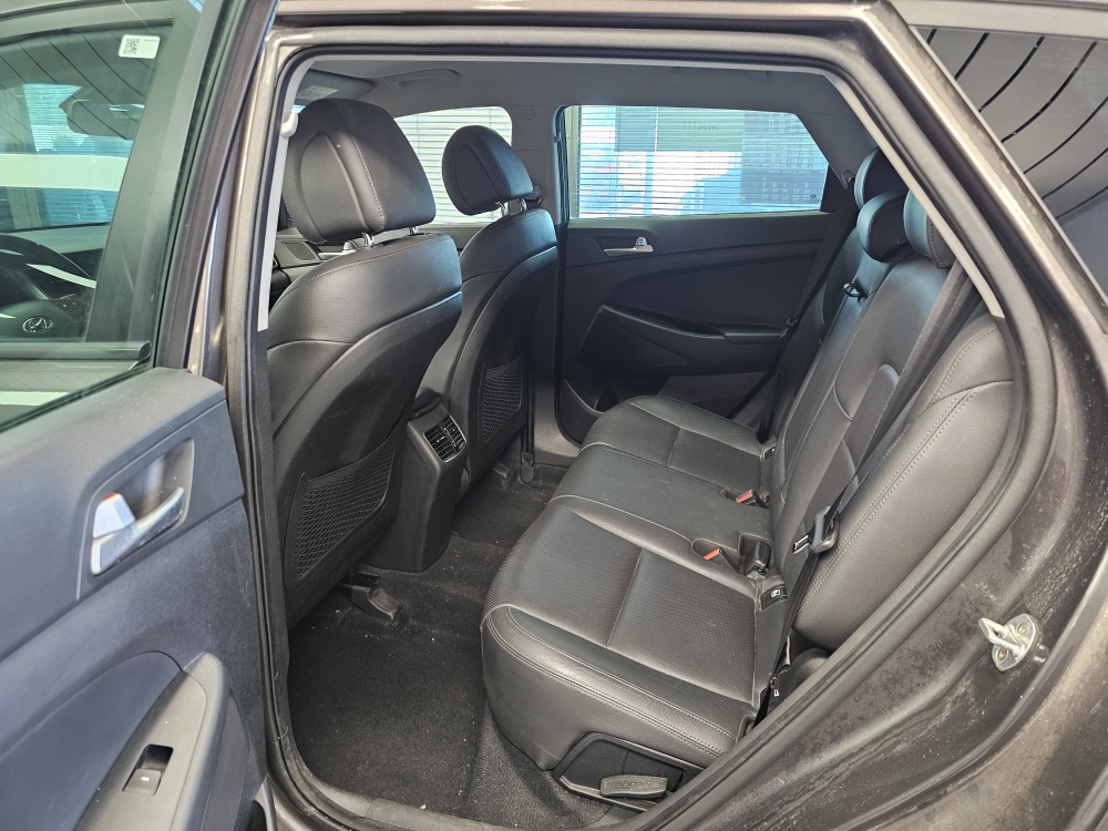 Hyundai Tucson  bei Hoffmann Automobile in Wolfsburg kaufen und sofort mitnehmen - Bild 5