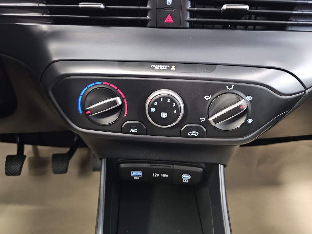 Hyundai i20  bei Hoffmann Automobile in Wolfsburg kaufen und sofort mitnehmen - Bild 8