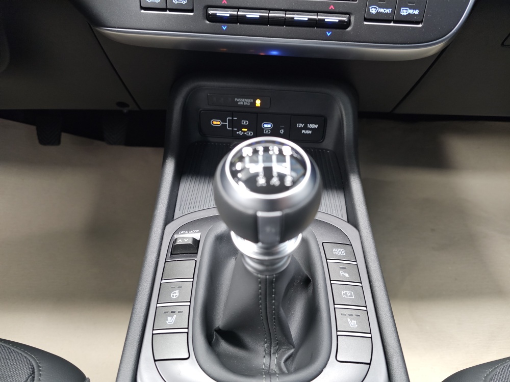 Hyundai Kona  bei Hoffmann Automobile in Wolfsburg kaufen und sofort mitnehmen - Bild 10