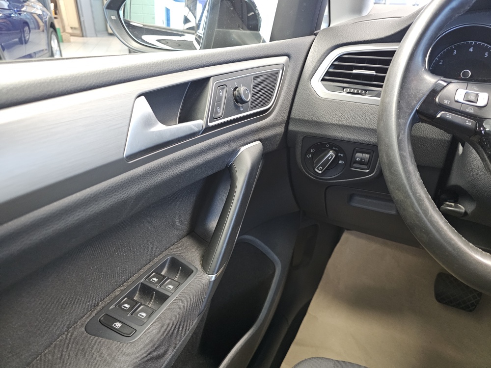 VW Golf Sportsvan  bei Hoffmann Automobile in Wolfsburg kaufen und sofort mitnehmen - Bild 13