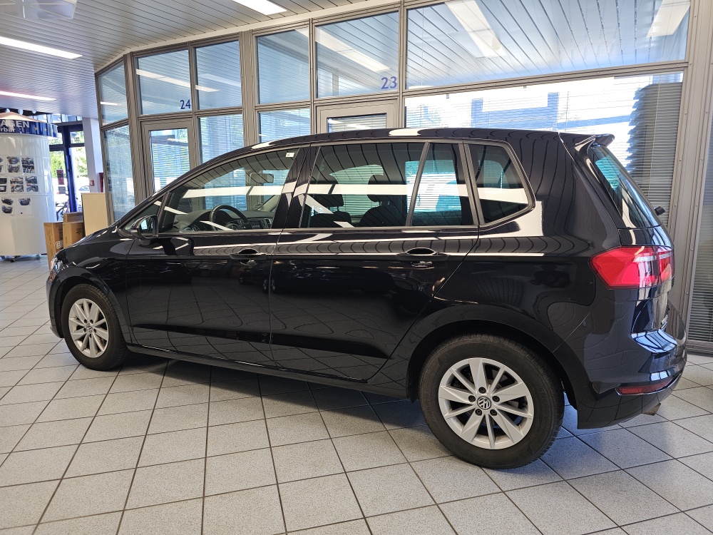 VW Golf Sportsvan  bei Hoffmann Automobile in Wolfsburg kaufen und sofort mitnehmen - Bild 19