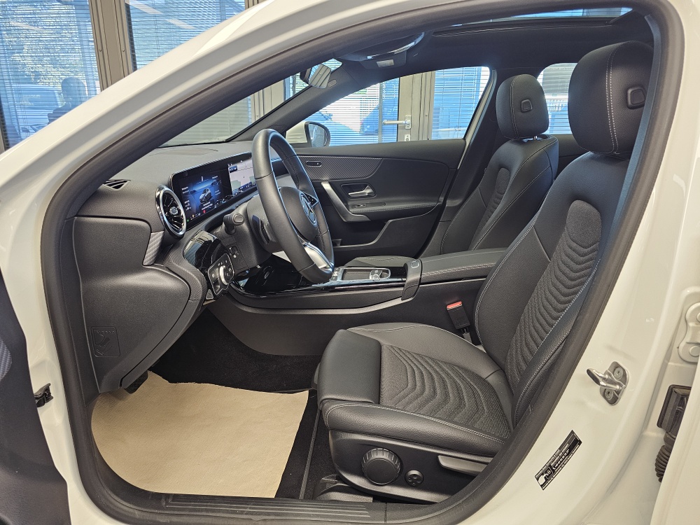 Mercedes-Benz A 200  bei Hoffmann Automobile in Wolfsburg kaufen und sofort mitnehmen - Bild 23