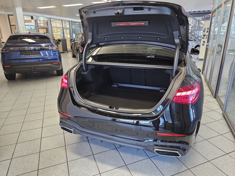 Mercedes-Benz C 200  bei Hoffmann Automobile in Wolfsburg kaufen und sofort mitnehmen - Bild 2