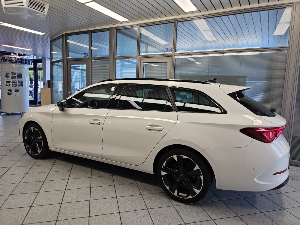 Cupra Leon Sportstourer  bei Hoffmann Automobile in Wolfsburg kaufen und sofort mitnehmen - Bild 26