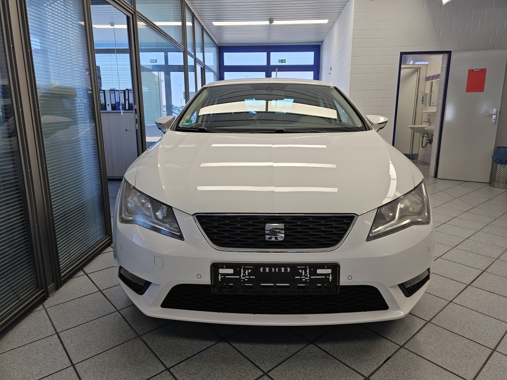 Seat Leon  bei Hoffmann Automobile in Wolfsburg kaufen und sofort mitnehmen - Bild 22
