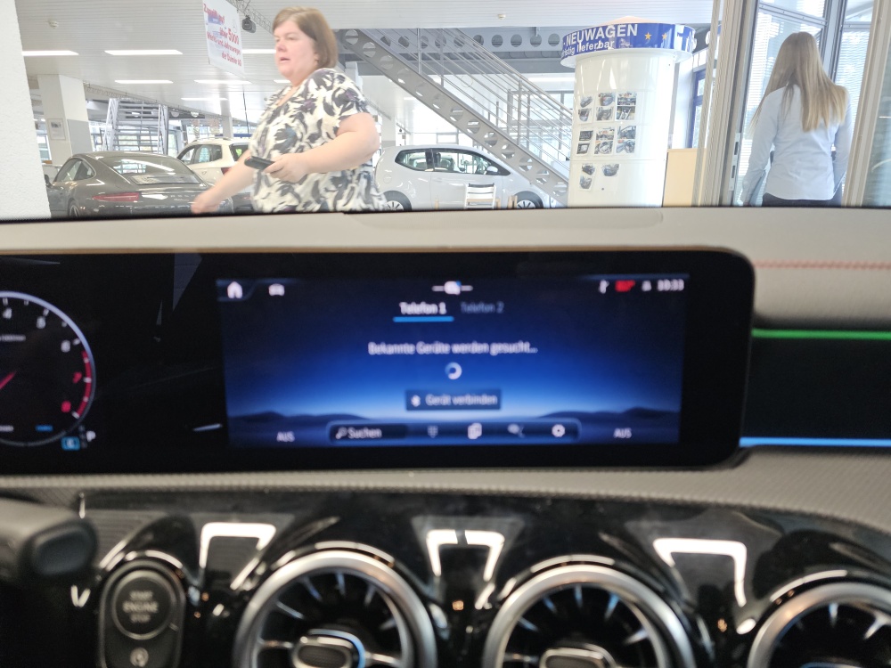 Mercedes-Benz CLA 180 Shooting Brake  bei Hoffmann Automobile in Wolfsburg kaufen und sofort mitnehmen - Bild 14