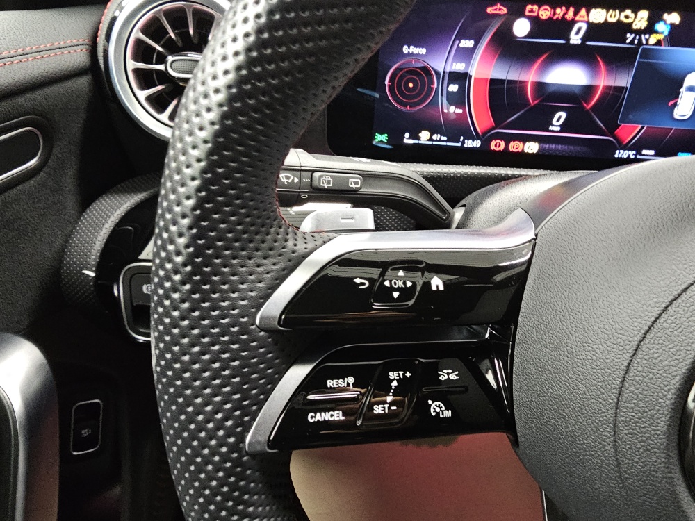 Mercedes-Benz CLA 180 Shooting Brake  bei Hoffmann Automobile in Wolfsburg kaufen und sofort mitnehmen - Bild 30