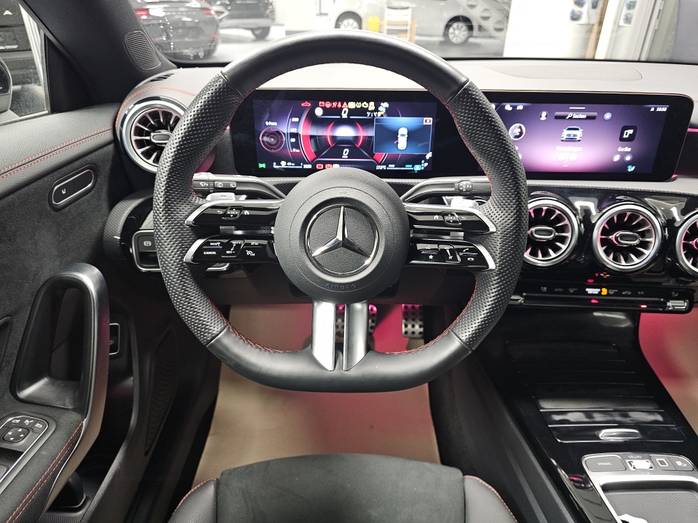 Mercedes-Benz CLA 180 Shooting Brake  bei Hoffmann Automobile in Wolfsburg kaufen und sofort mitnehmen - Bild 33