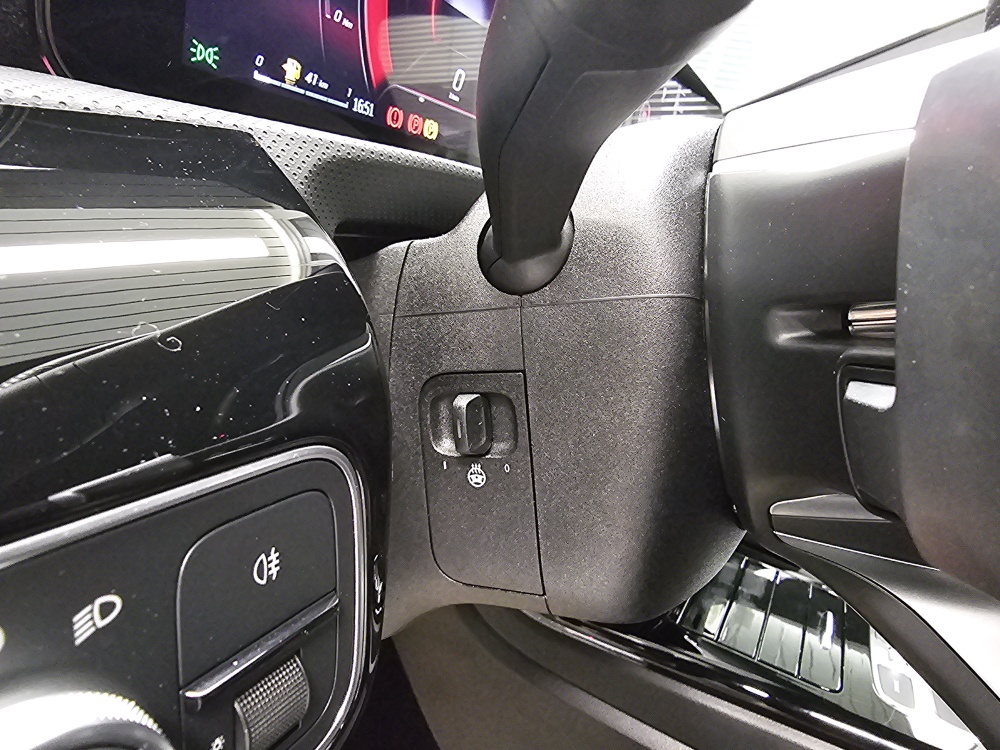 Mercedes-Benz CLA 180 Shooting Brake  bei Hoffmann Automobile in Wolfsburg kaufen und sofort mitnehmen - Bild 39