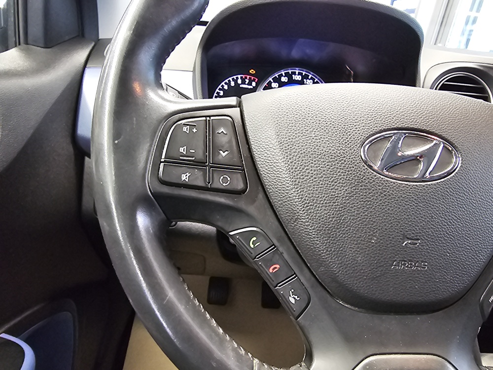 Hyundai i10  bei Hoffmann Automobile in Wolfsburg kaufen und sofort mitnehmen - Bild 12