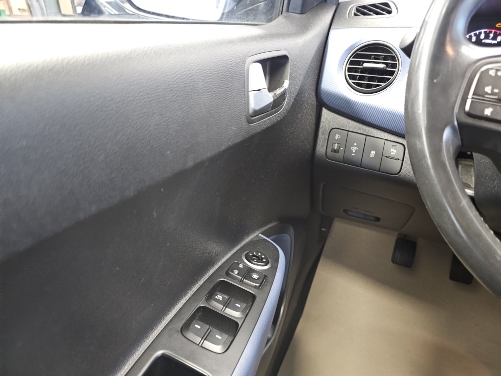 Hyundai i10  bei Hoffmann Automobile in Wolfsburg kaufen und sofort mitnehmen - Bild 13
