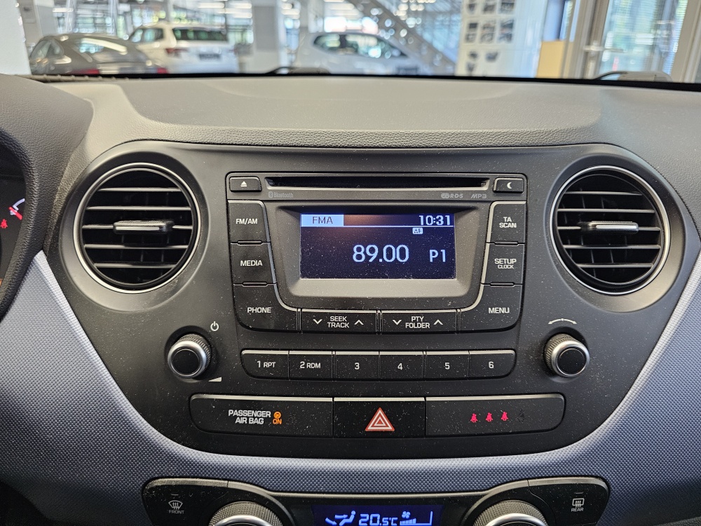 Hyundai i10  bei Hoffmann Automobile in Wolfsburg kaufen und sofort mitnehmen - Bild 9