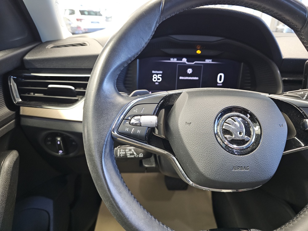 Skoda Kamiq  bei Hoffmann Automobile in Wolfsburg kaufen und sofort mitnehmen - Bild 16